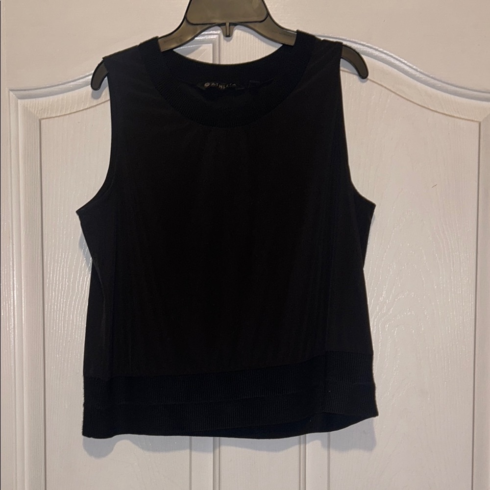 Athleta Black Ribbed Hem Sleeveless Tank Top
